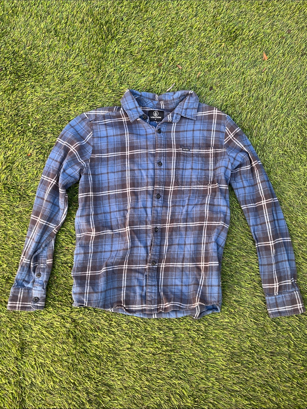 Volcom Blue Black Plaid Long-Sleeve Button-Up Shirt